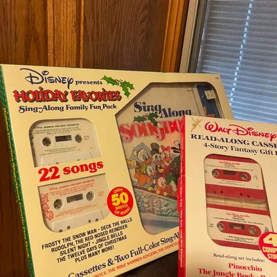 Sale Photo Thumbnail #502: Tape cassette tapes