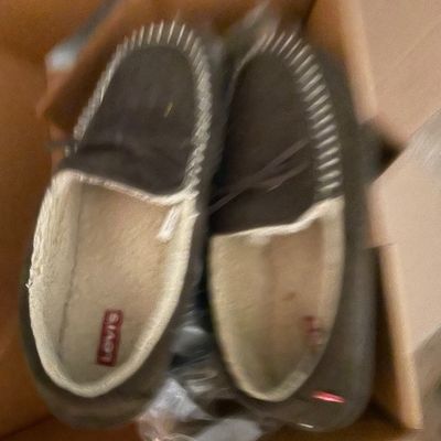 Sale Photo Thumbnail #349: Men’s shoes