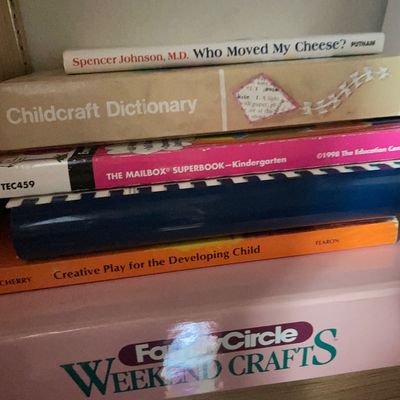 Sale Photo Thumbnail #190: Teaching books