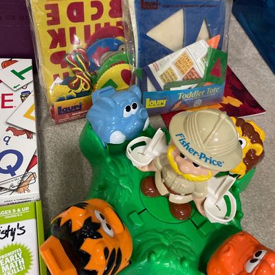 Sale Photo Thumbnail #106: Some unopened