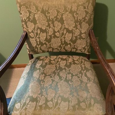 Sale Photo Thumbnail #254: 2 chairs