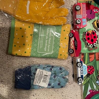 Sale Photo Thumbnail #433: Kids items