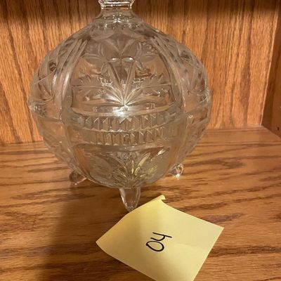Sale Photo Thumbnail #468: Crystal candy dish