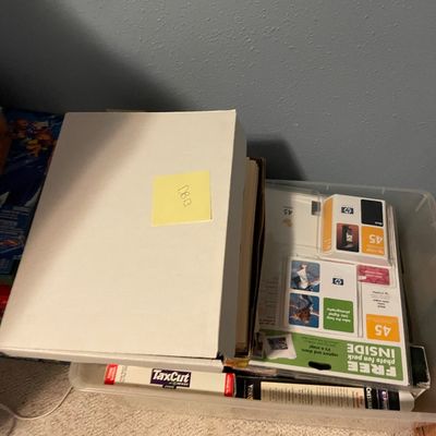 Sale Photo Thumbnail #345: Office items