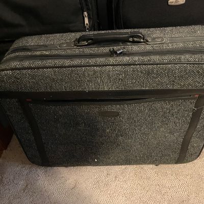 Sale Photo Thumbnail #308: Luggage