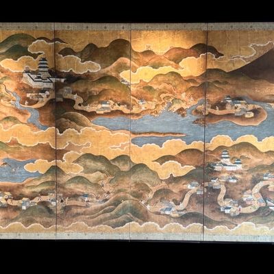 Sale Photo Thumbnail #10: Beautiful antique Japanese six panel folding screen, believed to be dated to the late 19th or early 20th century, featuring a continuous hand painted landscape depicting Mount Fuji, traditional villages, pagodas, winding waterways, and rolling mountains b