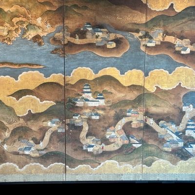 Sale Photo Thumbnail #21: Beautiful antique Japanese six panel folding screen, believed to be dated to the late 19th or early 20th century, featuring a continuous hand painted landscape depicting Mount Fuji, traditional villages, pagodas, winding waterways, and rolling mountains b