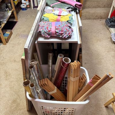 Sale Photo Thumbnail #23: Canvas Stretcher Bars.
