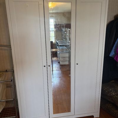 Sale Photo Thumbnail #77: Armoire/wardrobe