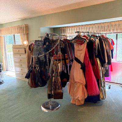 Sale Photo Thumbnail #77
