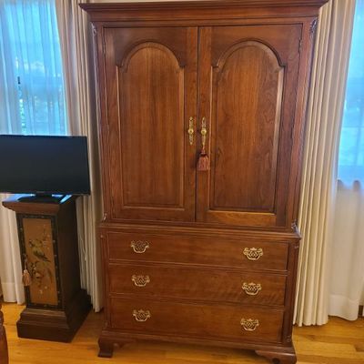 Sale Photo Thumbnail #24: Stickley Armoire