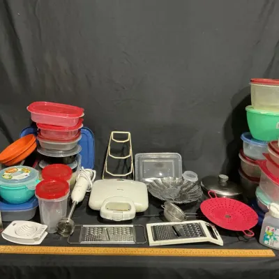 Assorted Kitchenware, Food Storage Containers & Small Kitchen Appliances 