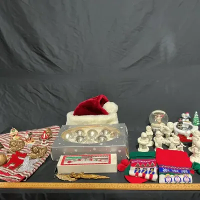 Vintage Christmas Decorations, Music Boxes, Lights, Reversible Tree Skirt & Snowbabies Collectible’s