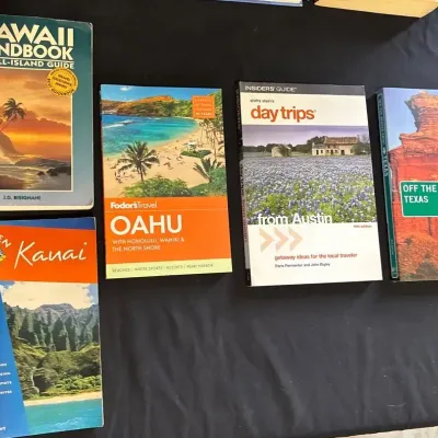 Hawaii And Texas Travel Books