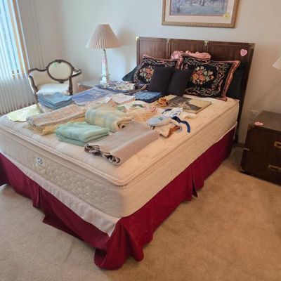 Sale Photo Thumbnail #53