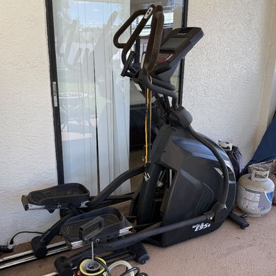 Sale Photo Thumbnail #123: Elliptical 