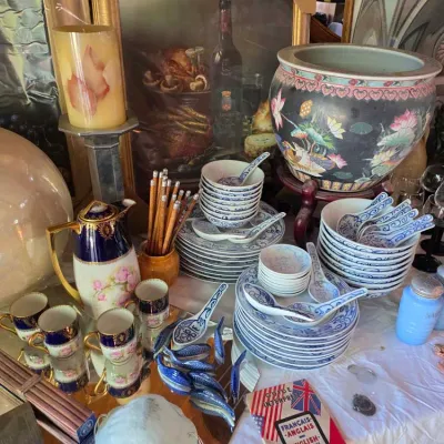 Estate sale photo