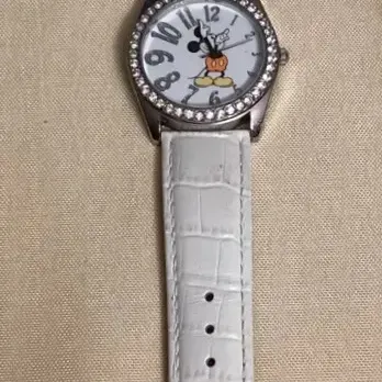 CCM081 Women’s Disney Mickey Mouse Watch