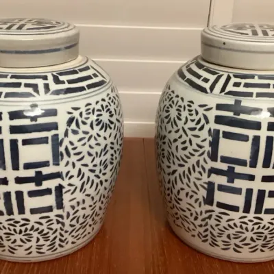 CCM046 Pair Of Large Blue & White Chinese Porcelain Ginger Jars