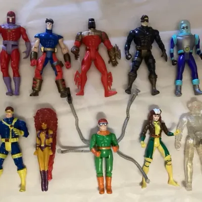 CCM014 Fourteen Vintage Super Hero Action Figures
