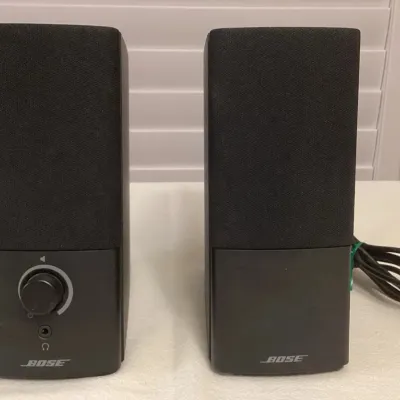 CCM004 Pair Of Bose Multi-Media Speakers