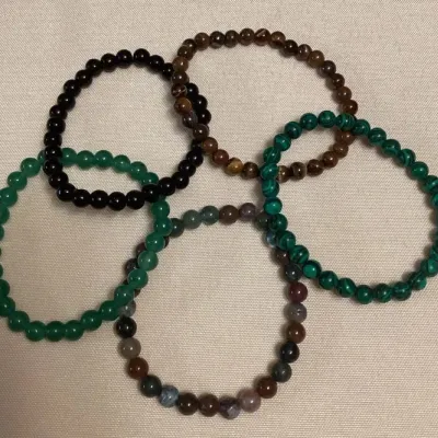 CCM064 Five Polished Stone Bead Bracelets New