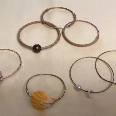 CCM077 Seven Tahitian Pearl, Sunrise Shell, Puka Shell & Other Bangle Bracelets 
