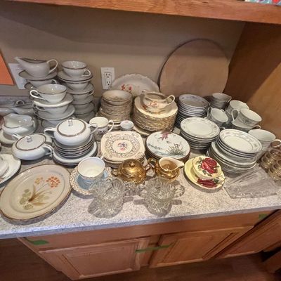 Sale Photo Thumbnail #154