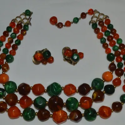 Sale Photo Thumbnail #327