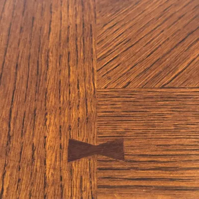 Rustic Dining Table with Leaf and Four Chairs