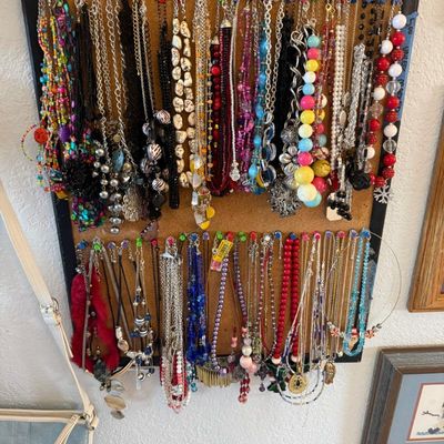 Sale Photo Thumbnail #10