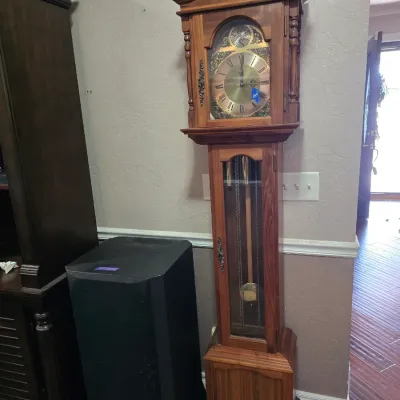 Sale Photo Thumbnail #34: Grandfather Clock 