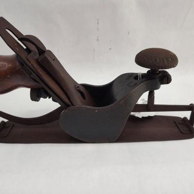 Sale Photo Thumbnail #204: Stanley No. 113 Circular Compass Plane
