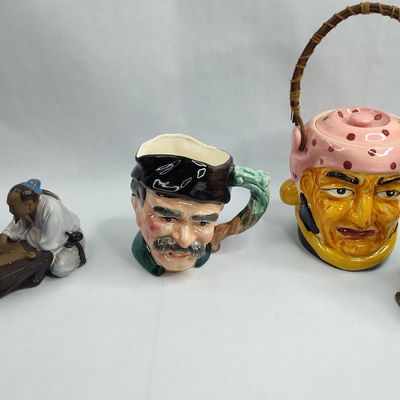 Sale Photo Thumbnail #279: Royal Doulton & Ceramic Tableware Lot