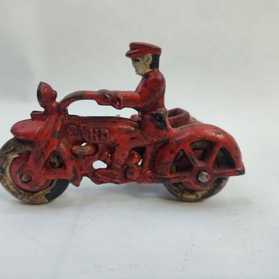 Sale Photo Thumbnail #484: Harley-Davidson Cast Iron Motorcycle