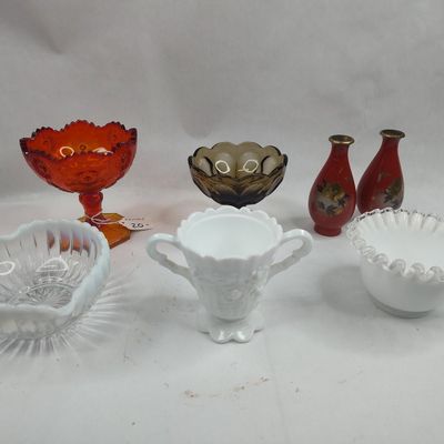 Sale Photo Thumbnail #154: Set American Glassware & Vases