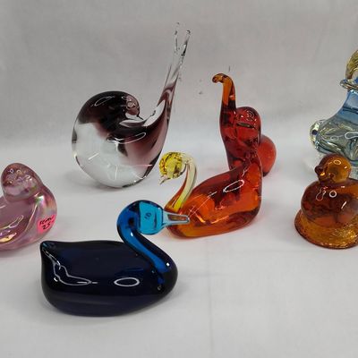 Sale Photo Thumbnail #202: Set 7 Art Glass Animal Figures w/ Seal