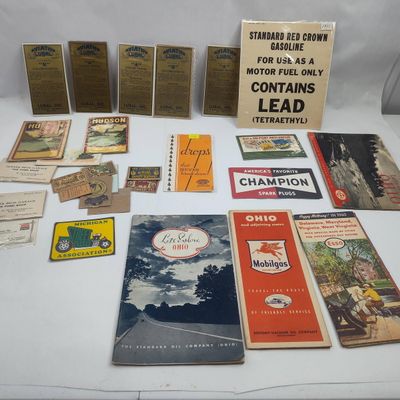 Sale Photo Thumbnail #417: American Gas & Auto Ephemera