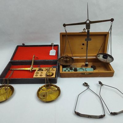 Sale Photo Thumbnail #128: Pair West German Brass Scales & Weights
