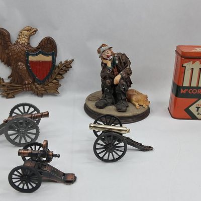 Sale Photo Thumbnail #510: Set of Die-Cast Cannons & Objects