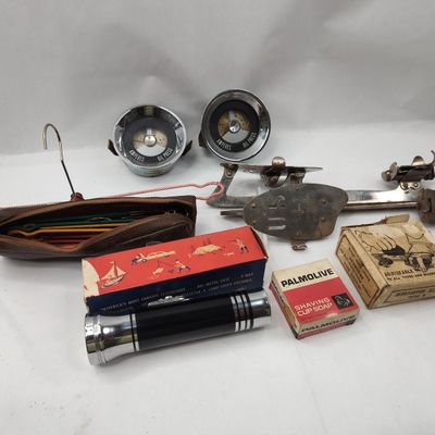 Sale Photo Thumbnail #117: Americana Stewart-Warner Gauges