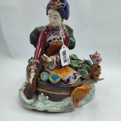 Sale Photo Thumbnail #371: Chinese Shiwan Porc. Lotus Gatherer