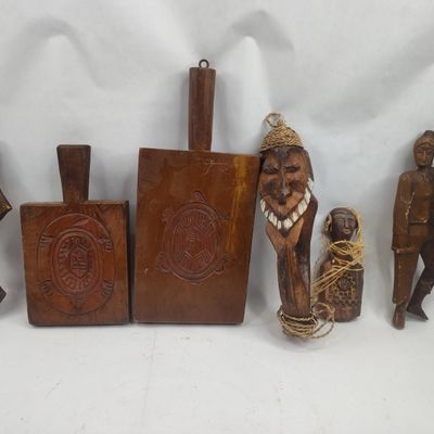 Sale Photo Thumbnail #283: SE Asian & Pacific Carved Wood Tools