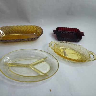 Sale Photo Thumbnail #481: Set 4 American Pressed & Carnival Glass