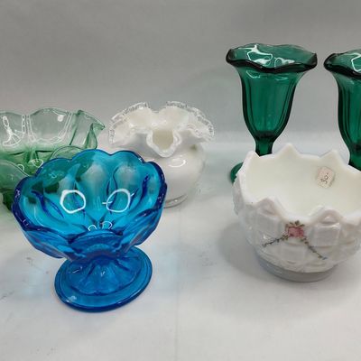 Sale Photo Thumbnail #67: American Imperial & Milk Glassware