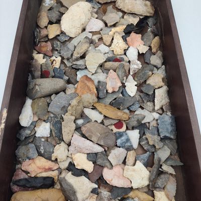 Sale Photo Thumbnail #416: North American Lithic Projectile Points