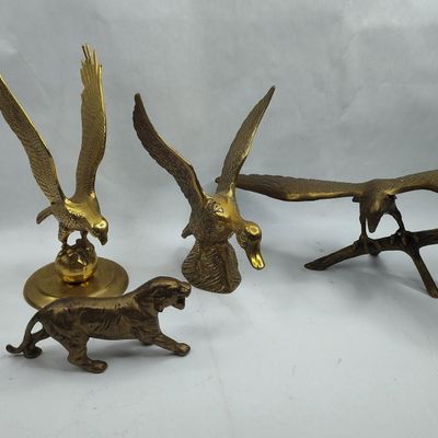 Sale Photo Thumbnail #59: Brass Wildlife Figurines Set