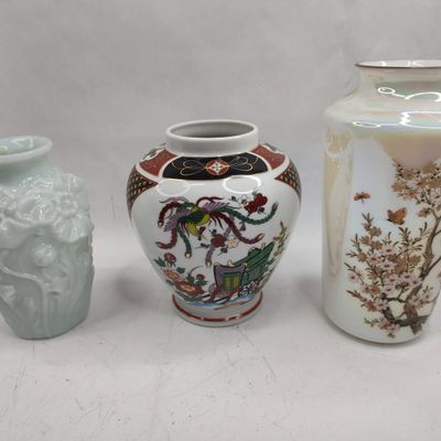 Sale Photo Thumbnail #445: Three Porcelain and Glass Cabinet Vases