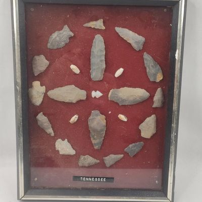 Sale Photo Thumbnail #74: Tennessee Lithic Projectile Points