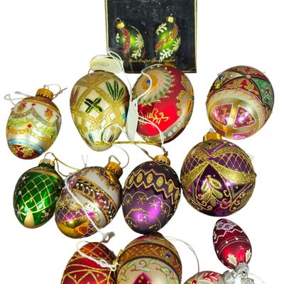Sale Photo Thumbnail #45: Hand Crafted Polish Glass Egg Ornaments Including Waterford Holiday Heirlooms